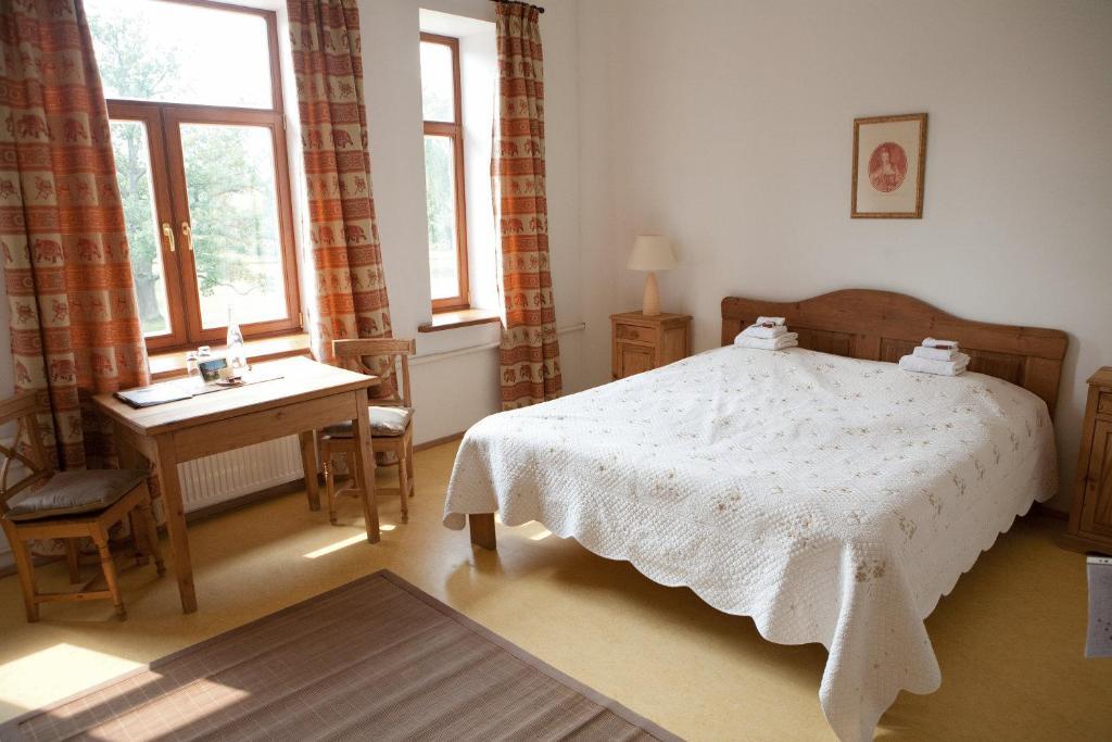 Hotel Grasu Pils Cesvaine Pokoj fotografie